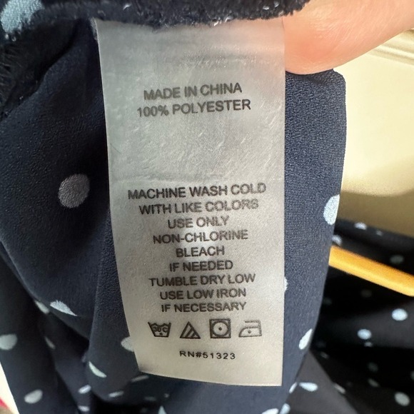 Vince Camuto Navy Polkadot Ruffle Sleeve Blouse - XS - Picture 5 of 5